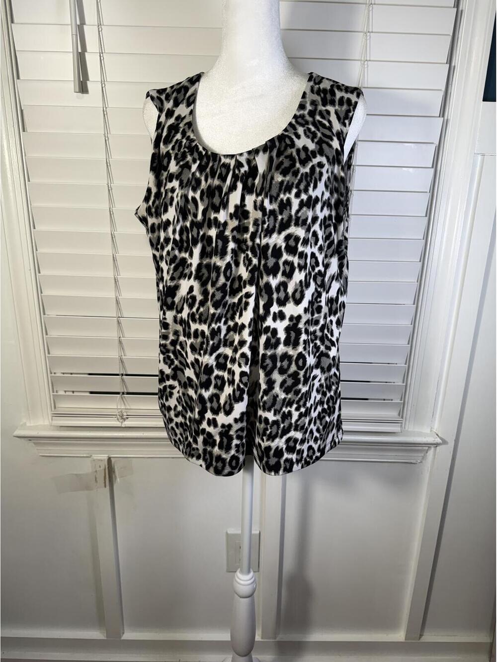 Kasper Leopard Print Sleeveless Blouse Size Large Gray Black White Shell